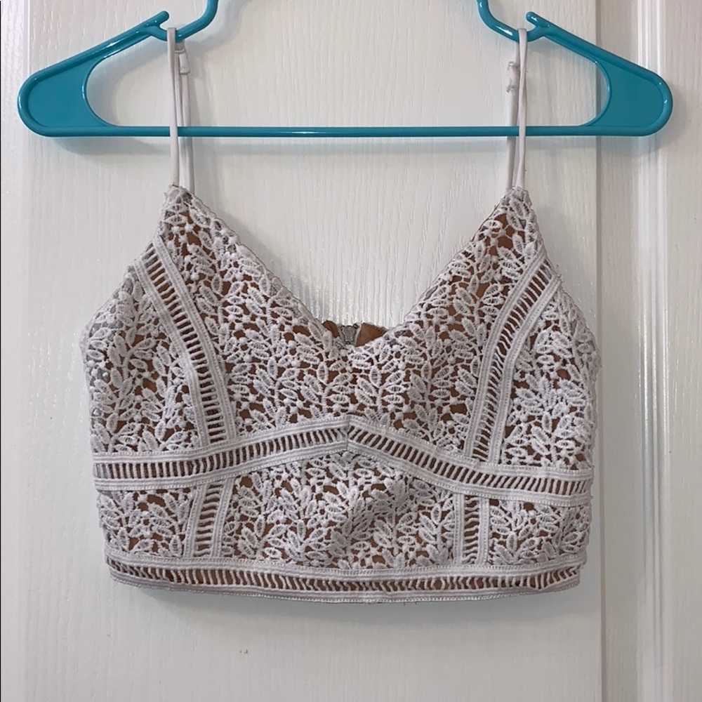 Lace Crop Top - Picture 2 of 6